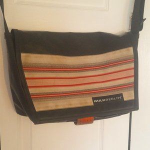 Milk Berlin Handmade Messenger bag
